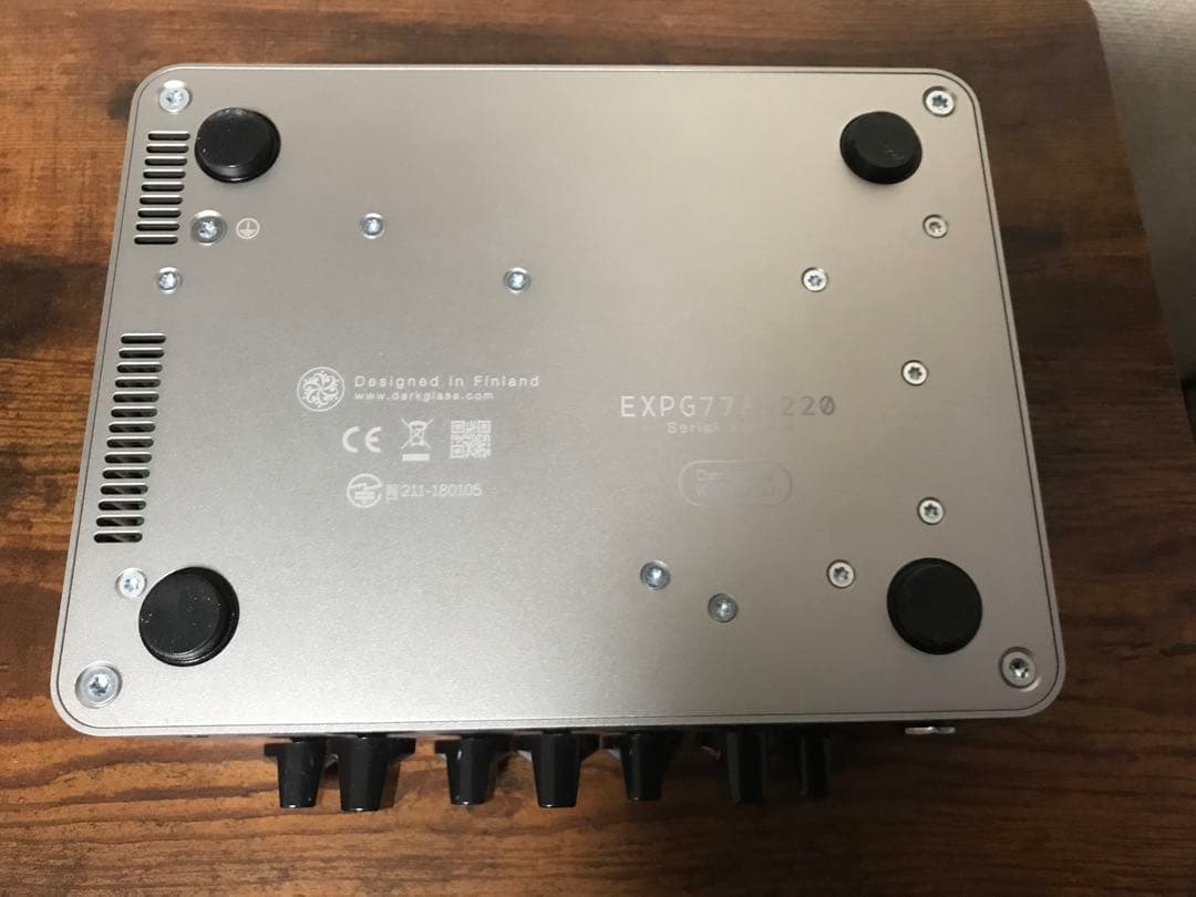 Darkglass Exponent 500 ベースアンプヘッド多機能モデリング