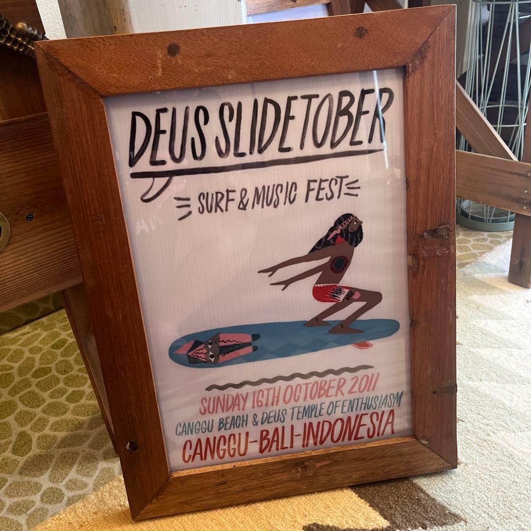 DEUS SLIDETOBER サーフィン・音楽祭 ポスター