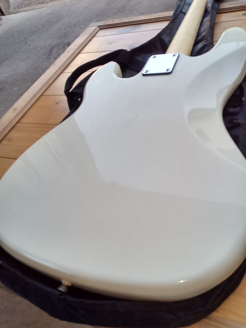 SELDER エレキベース 美品