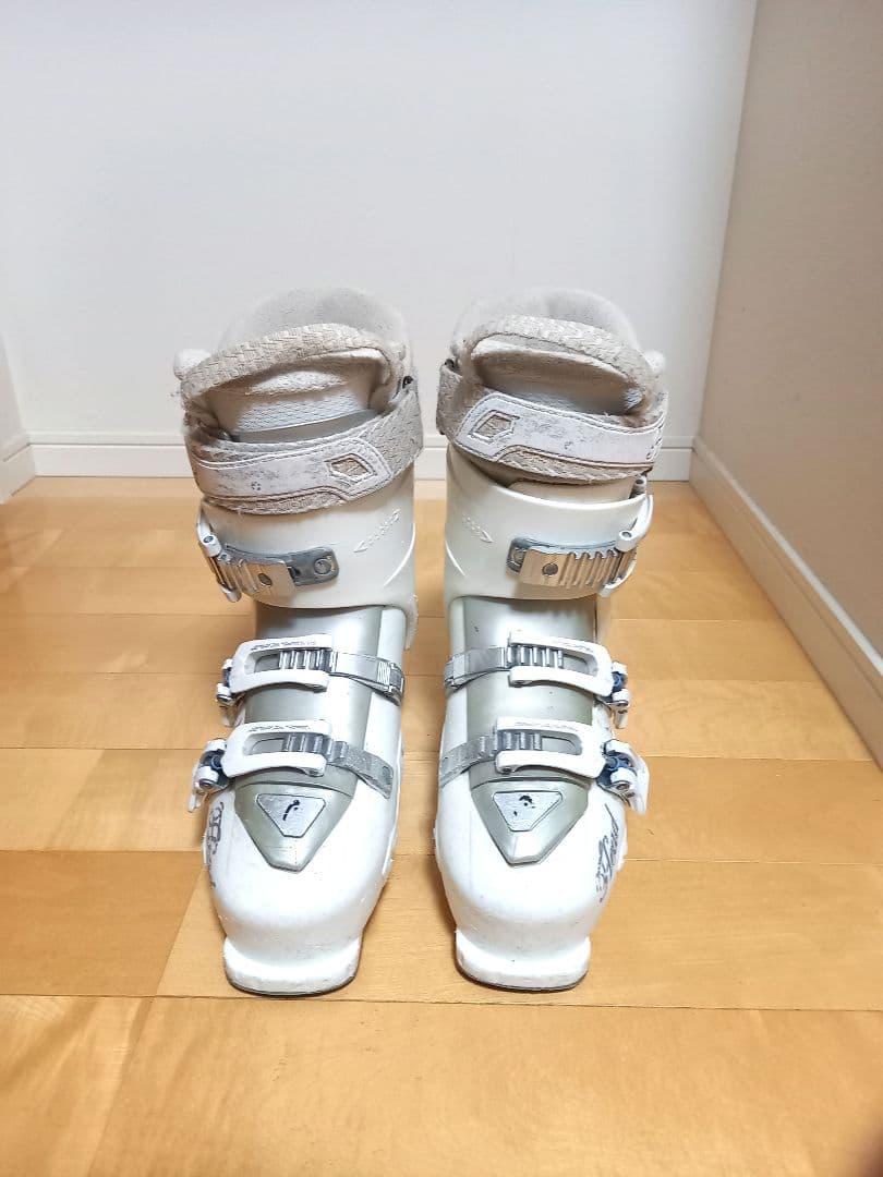 SALOMON・HEAD レディーススキーセット