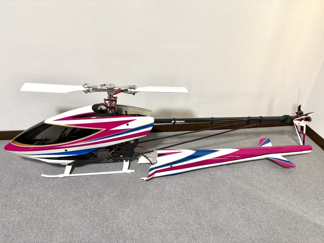 ラジコンヘリ JRPROPO シルフィードE12-700 機体＆メカボディセット