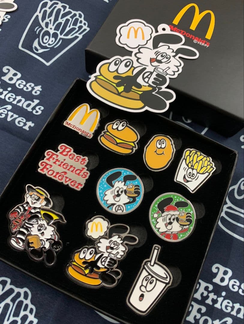 VERDY × McDonald's CHINA ピンズセット