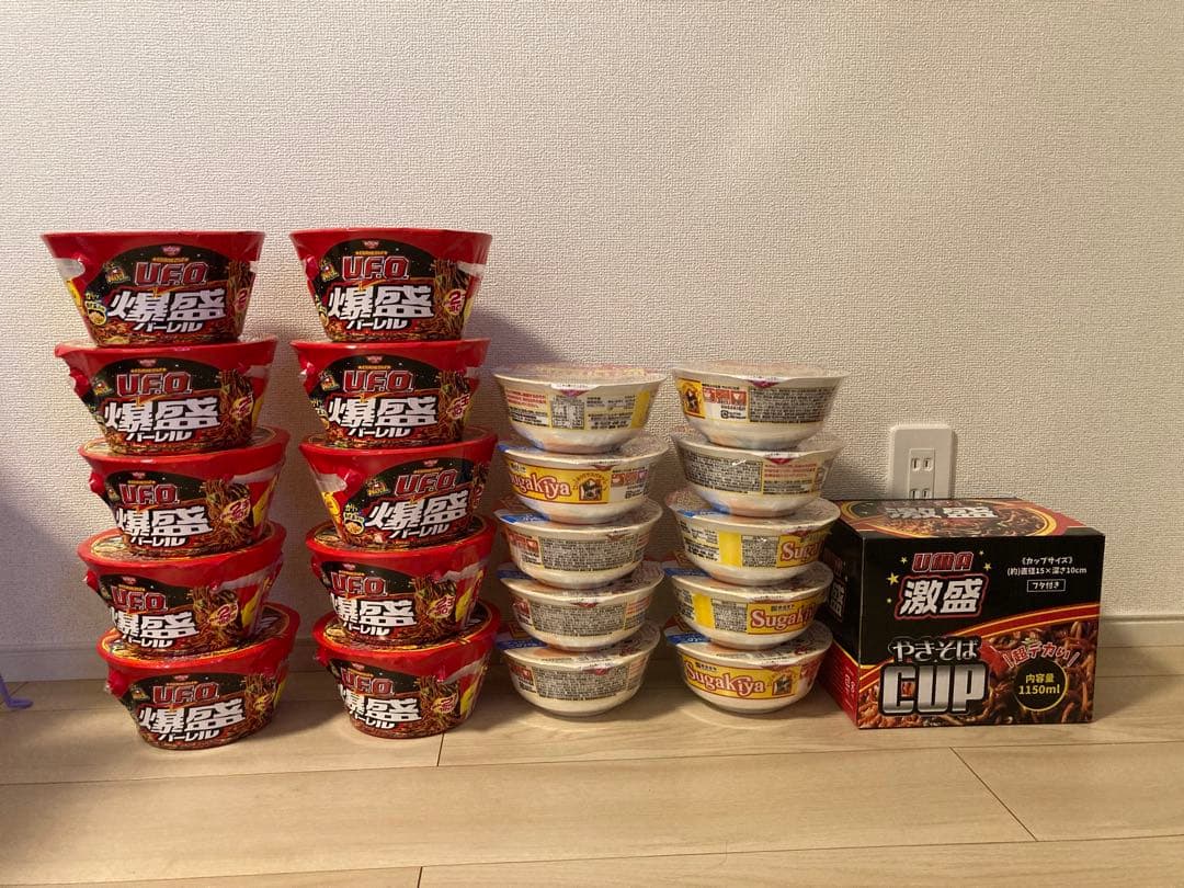 Maron 爆盛りバーレル×10 スガキヤラーメン×10チョコバット７箱