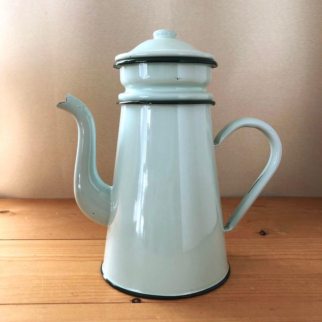 古いホーローポット　琺瑯　フランス　アンティーク　漉し器　カフェ　no.223