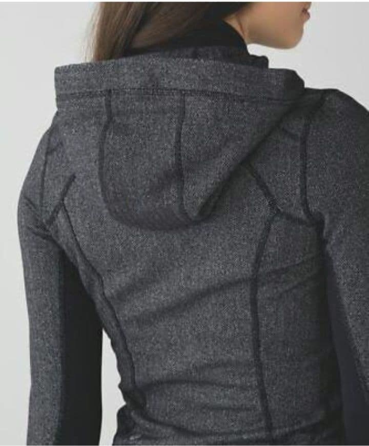 ルルレモン lululemon パーカー 2