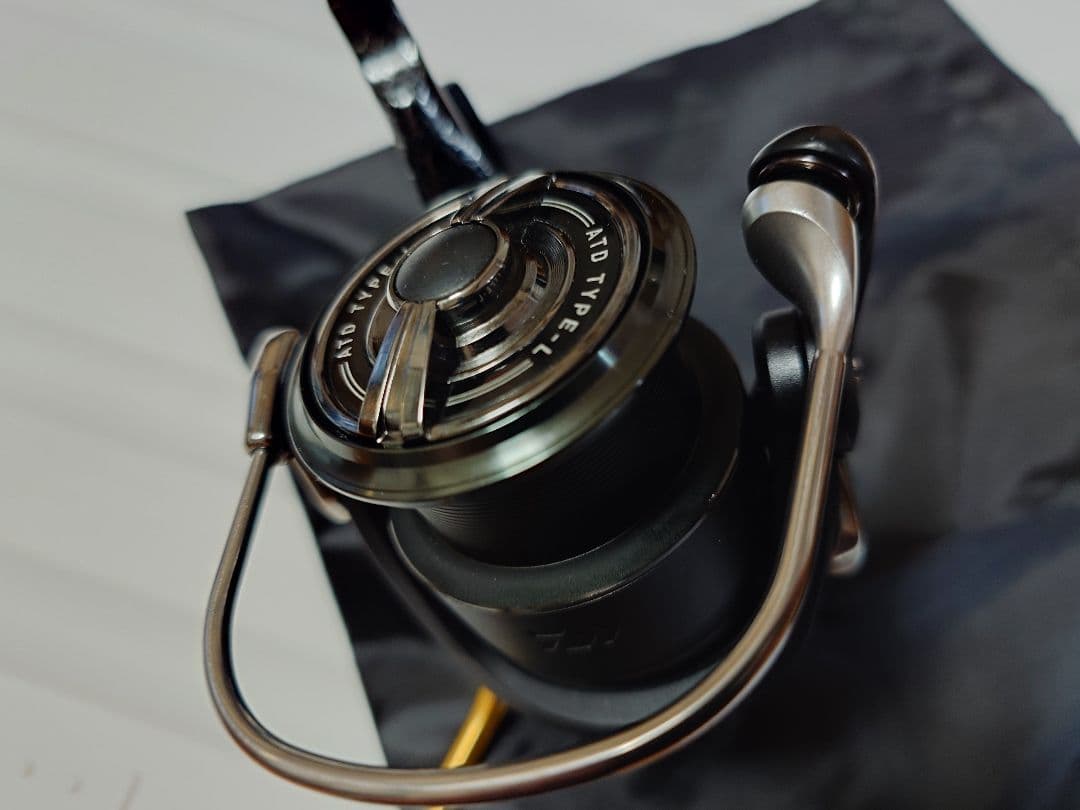 25銀狼 ダイワ　Daiwa　lbqd 磯リール