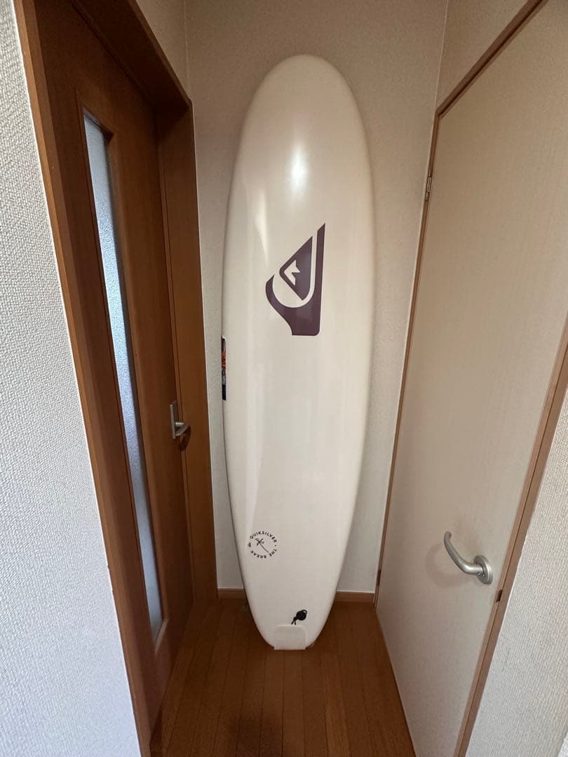 新品格安　カノアイガラシでお馴染みクイックシルバーソフト213cm7'0フィン付