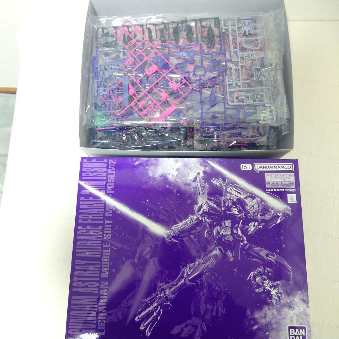 MG 1/100 ガンダムアストレイミラージュフレーム セカンドイシュー 未組立