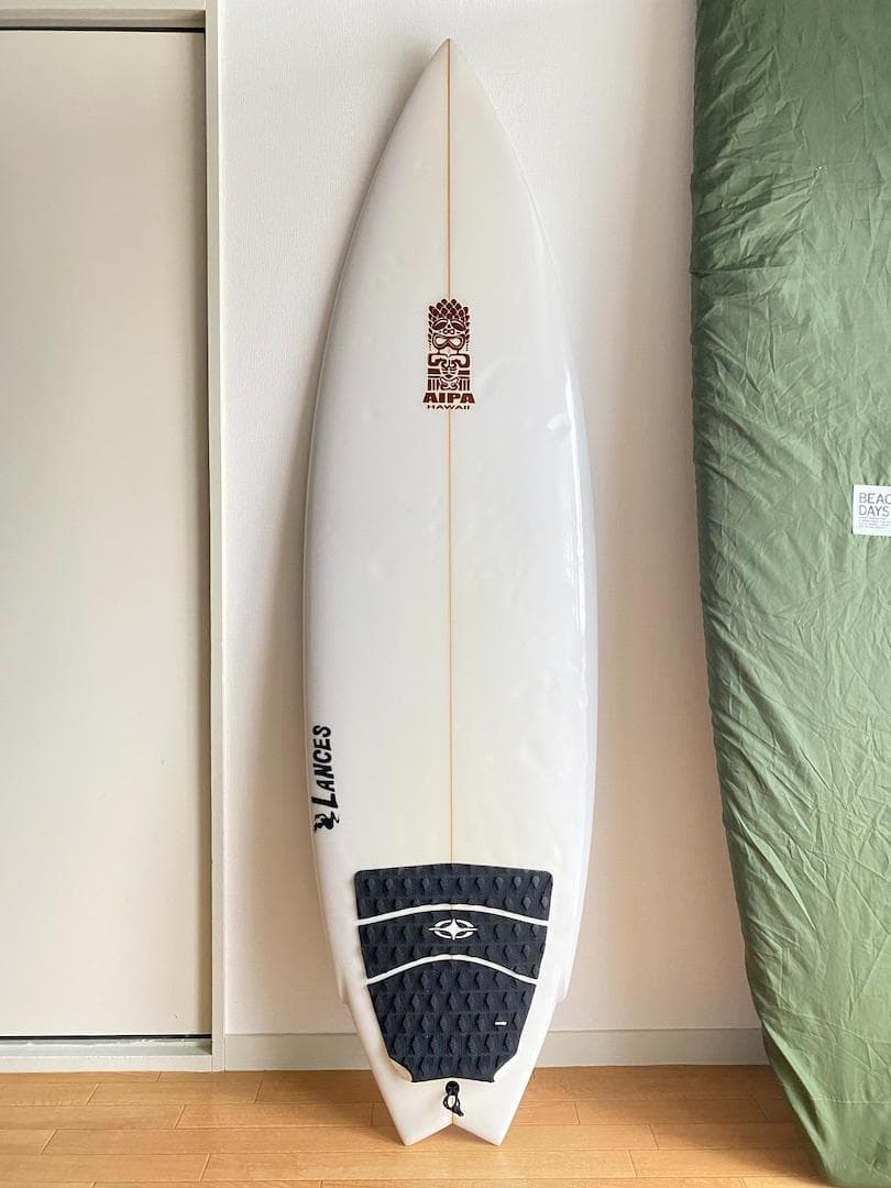 AKILA AIPA / SWALLOW WING 5'8\