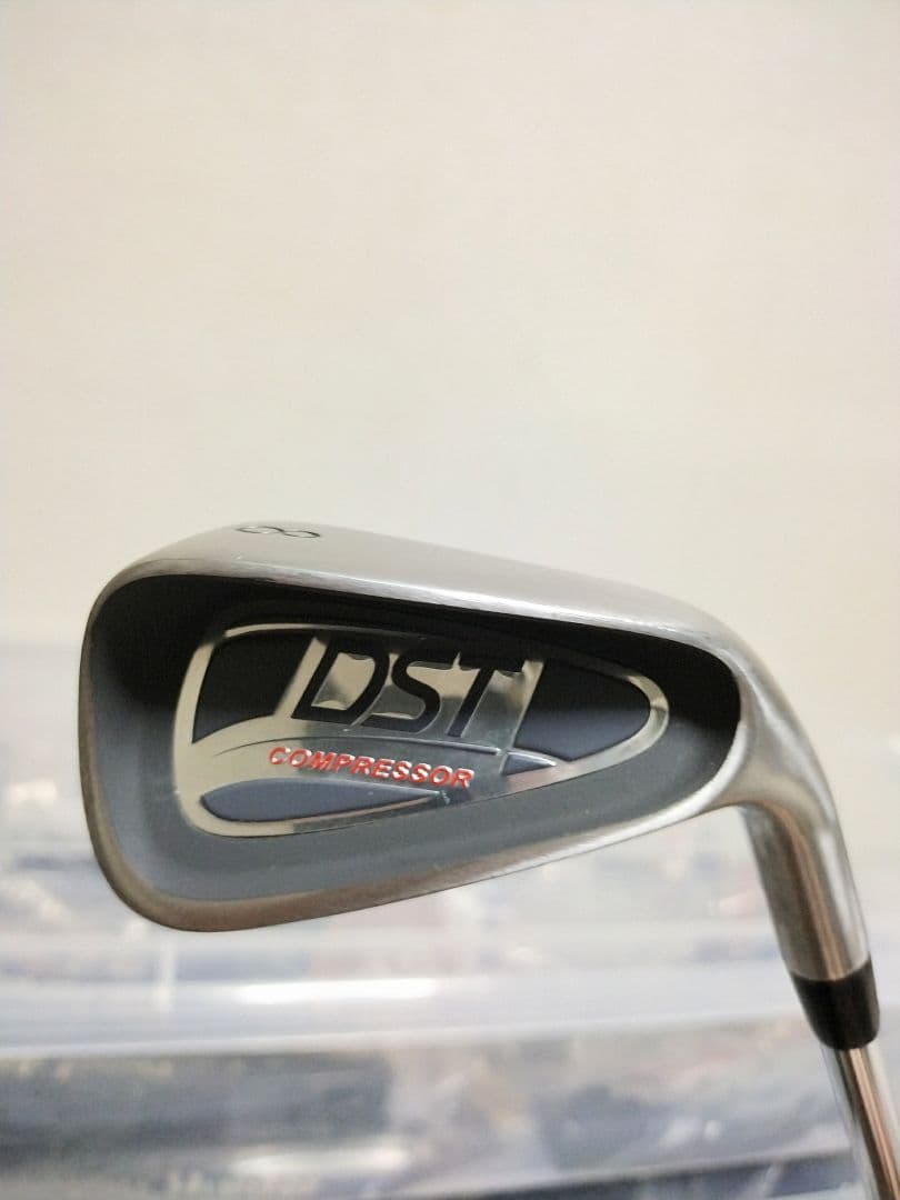 DST COMPRESSOR コンプレッサー 8番 アイアン 練習器具