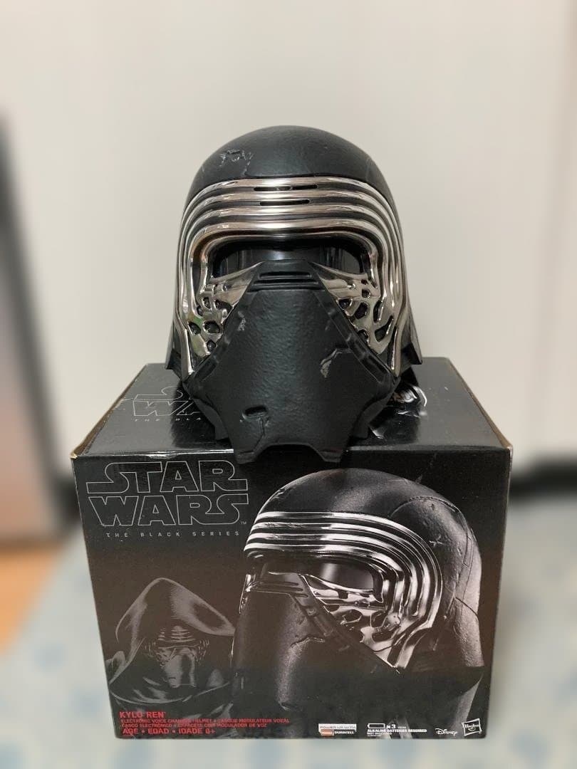 ハズブロ STAR WARS ブラックシリーズ カイロ・レン ボイスチェンジャー