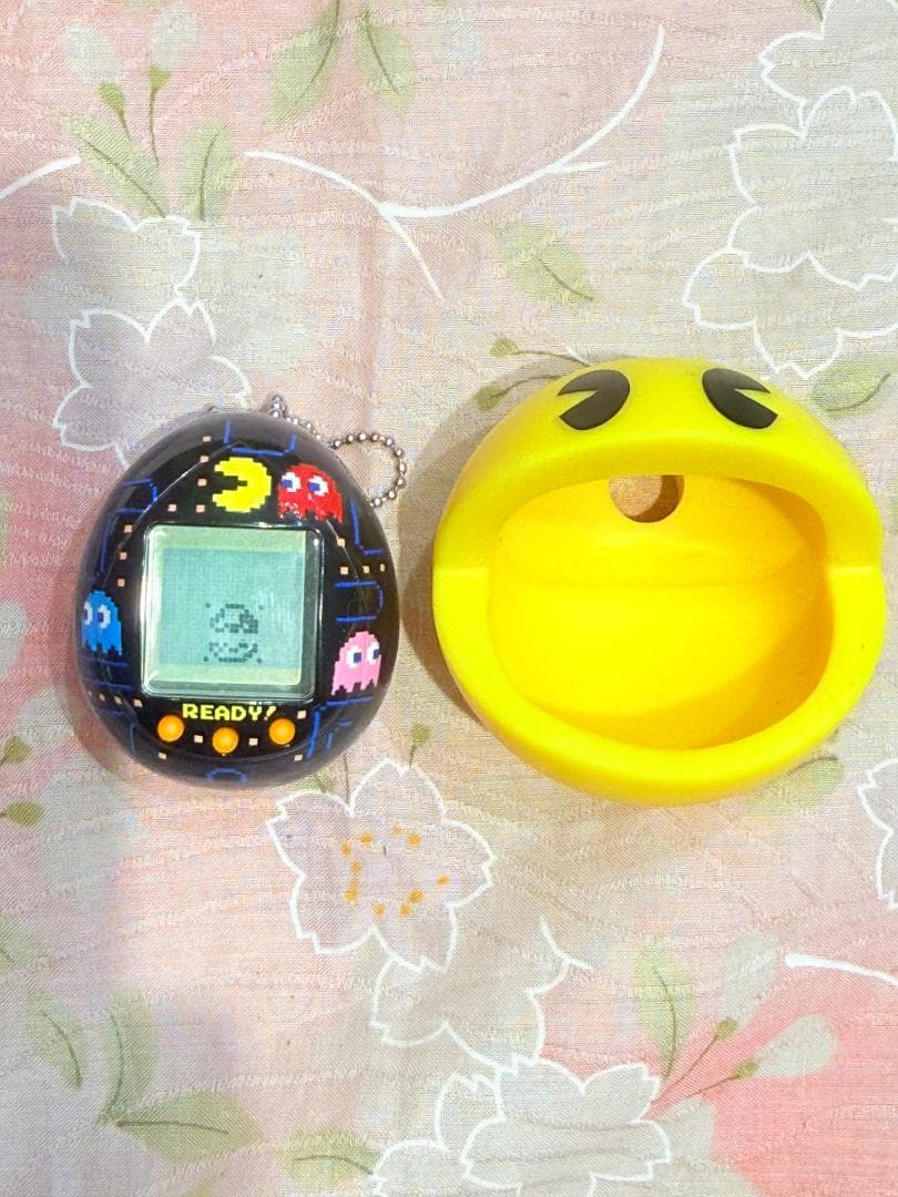 【動作確認済】海外限定　たまごっちナノ パックマン　ケース付き