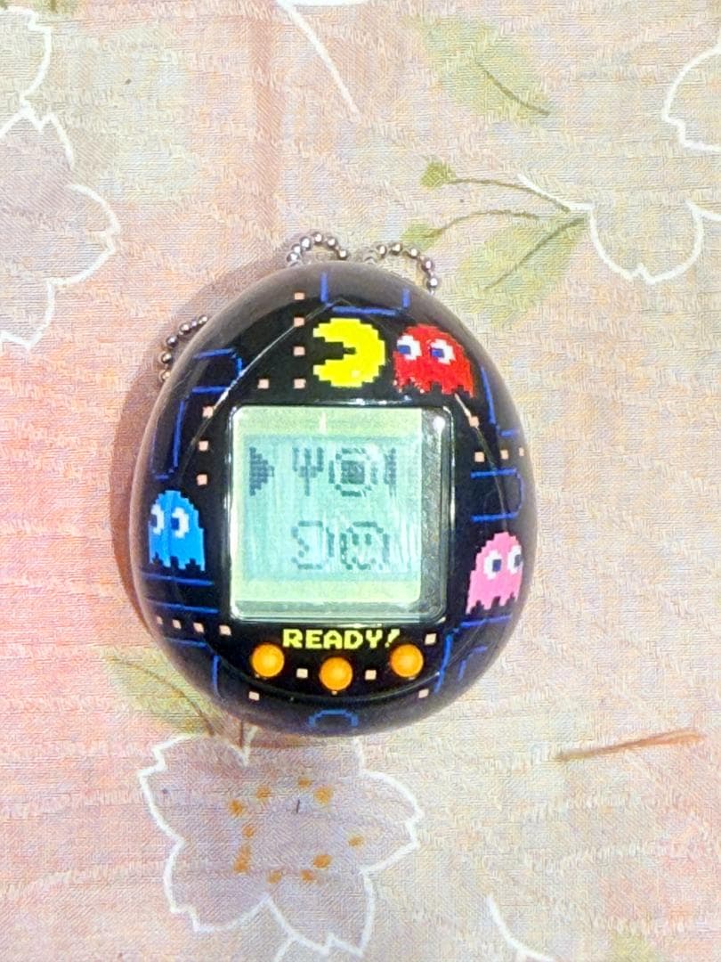 【動作確認済】海外限定　たまごっちナノ パックマン　ケース付き