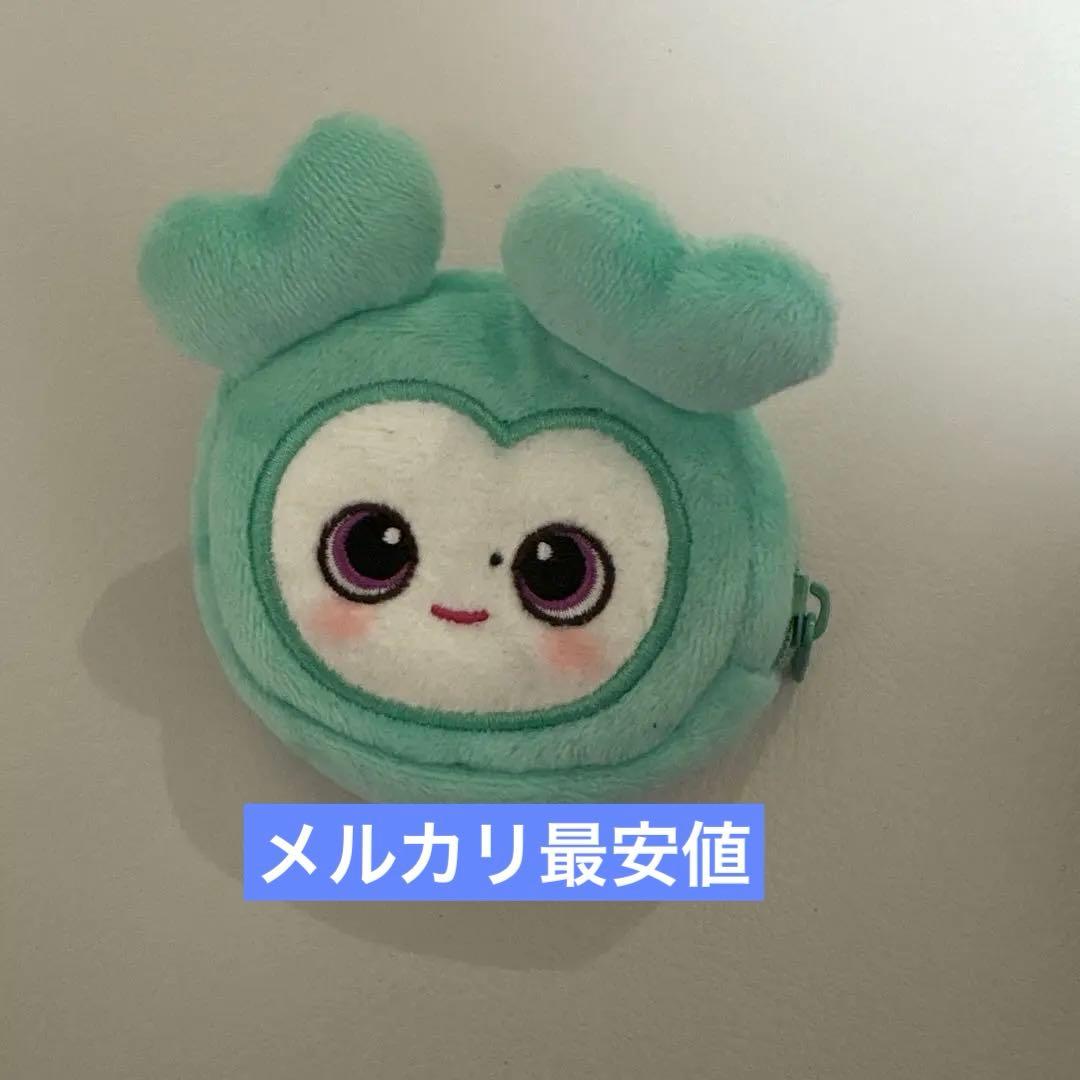 twice ミナ　misamo イヤホンポーチ　ケース　pop up 冬