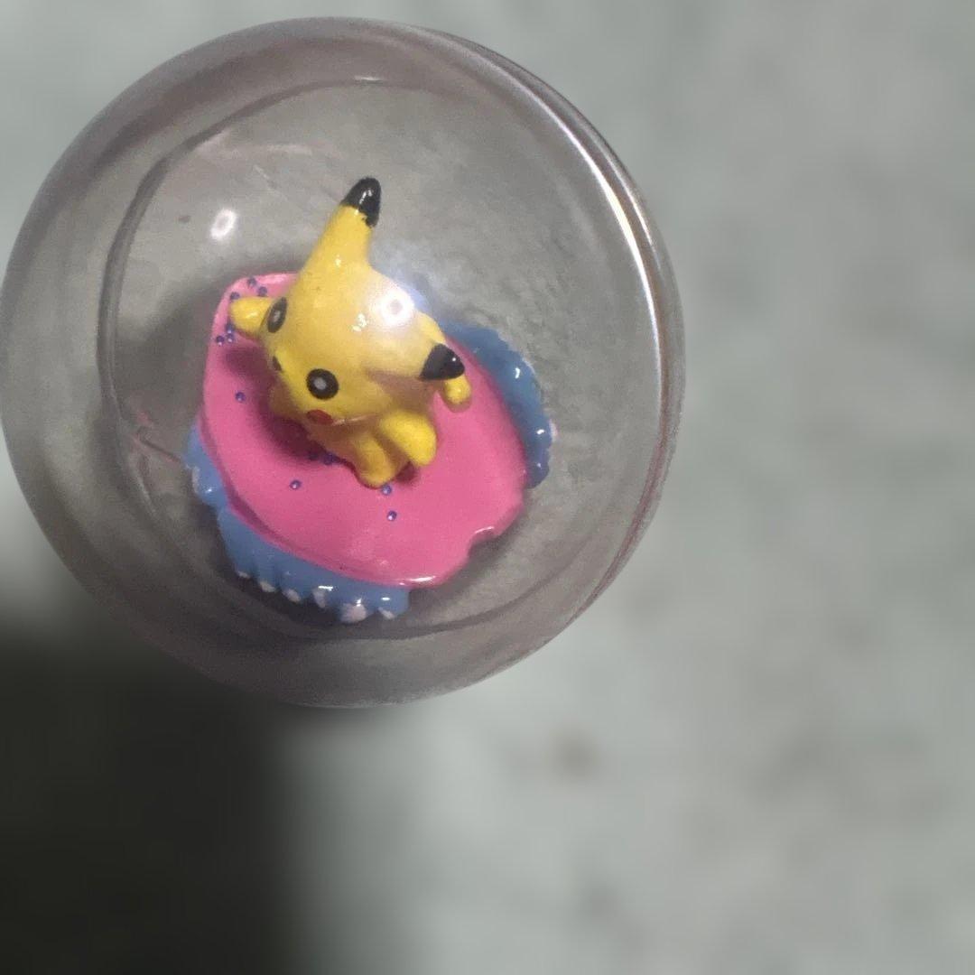 レトロなみのりピカチュウカプセルフィギュア
