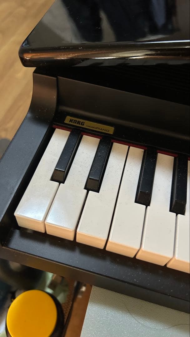 KORG 61鍵電子ピアノ