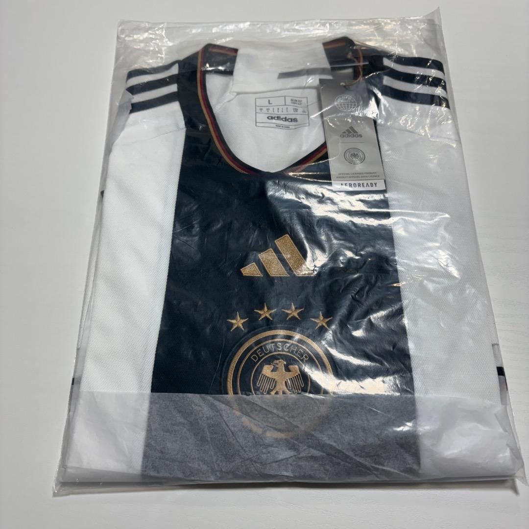 新品未開封　正規品　adidas　2022年　ドイツ代表　ユニフォーム