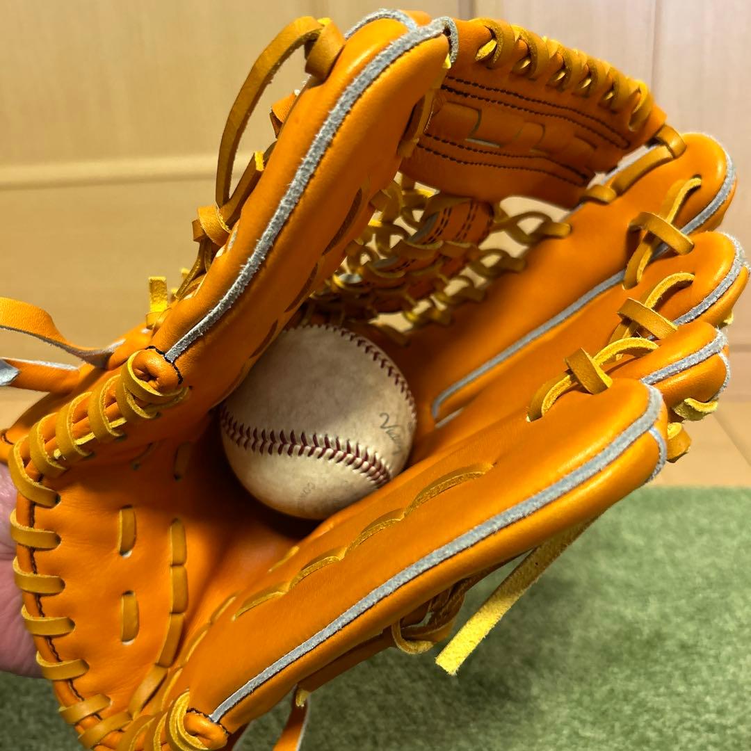 グロウ　軟式外野手用　グラブ(最終値下げ)
