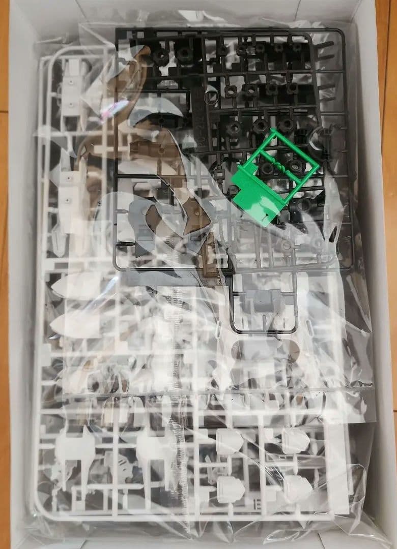 GUNDAM 1/100 フルメカニクス　バルバトスルプスレクス　新品