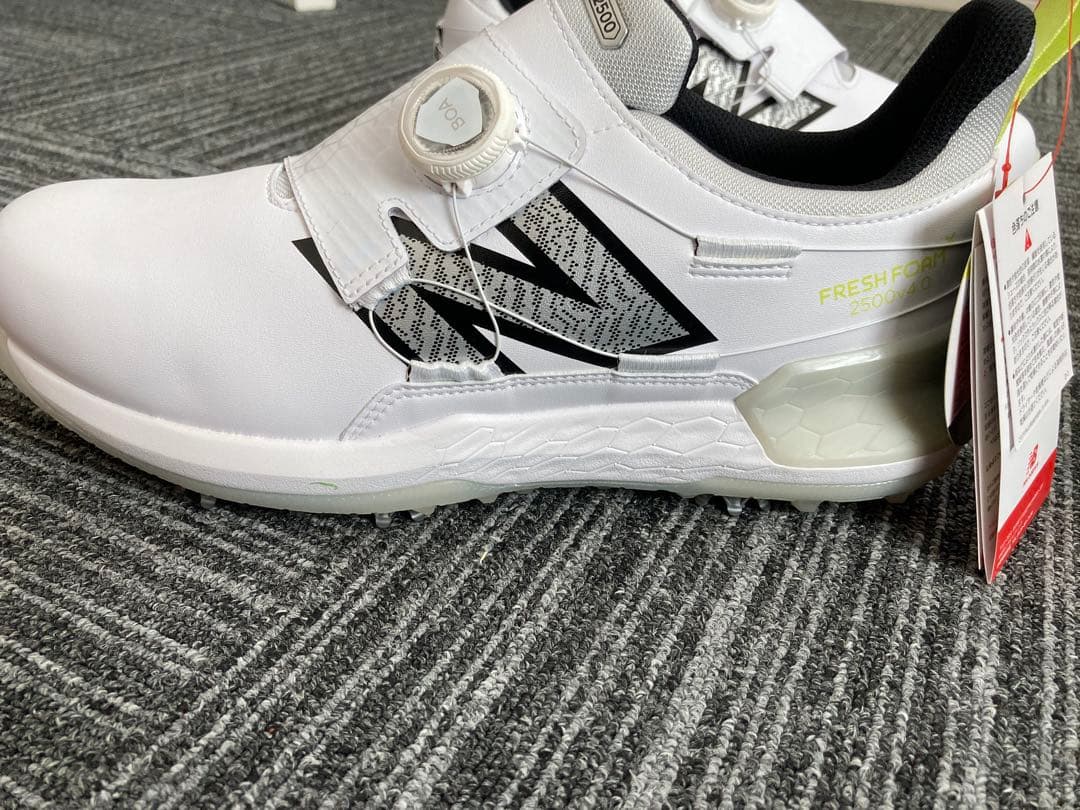 New Balance Fresh Foam ゴルフシューズ
