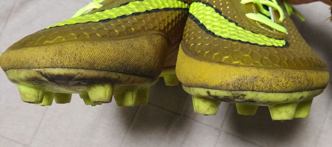 【希少】NIKE　ナイキ　ハイパーヴェノム　ゴールド金　ネイマール　２７・５cm