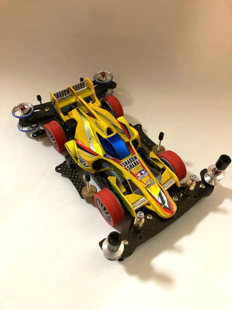 タミヤ　シャドウシャーク　イエロースペシャル　カーボン　ベアリングローラー　中古