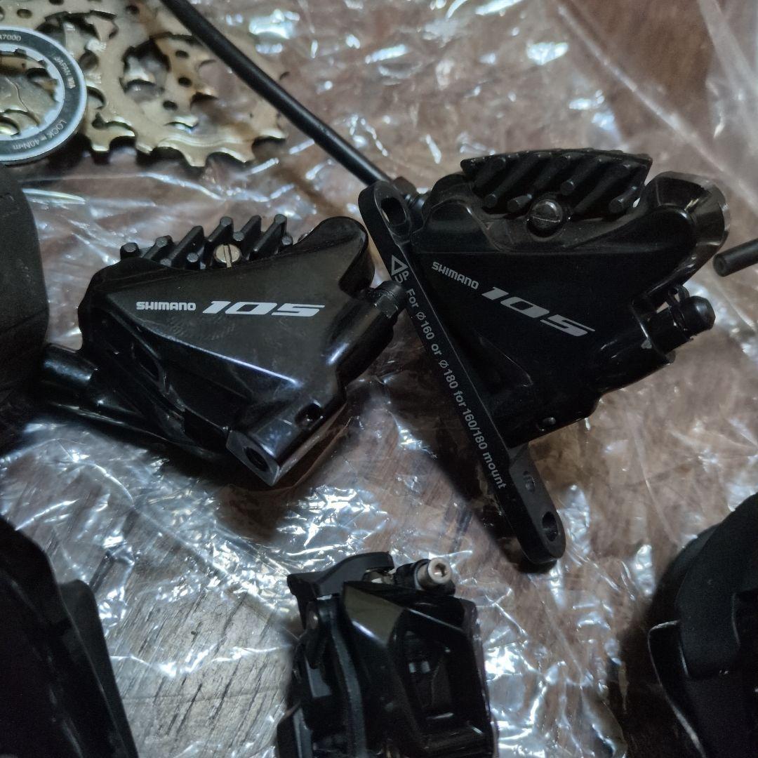 Shimano 105 R7000ブレーキ シフター セット付属あり！