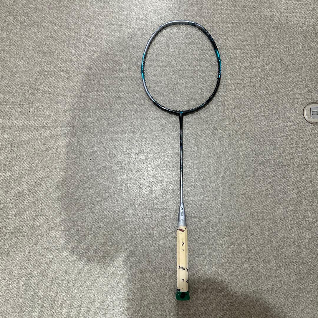 バドミントンラケットアストロクス88Dプロ　4U G 5 ジャンク品