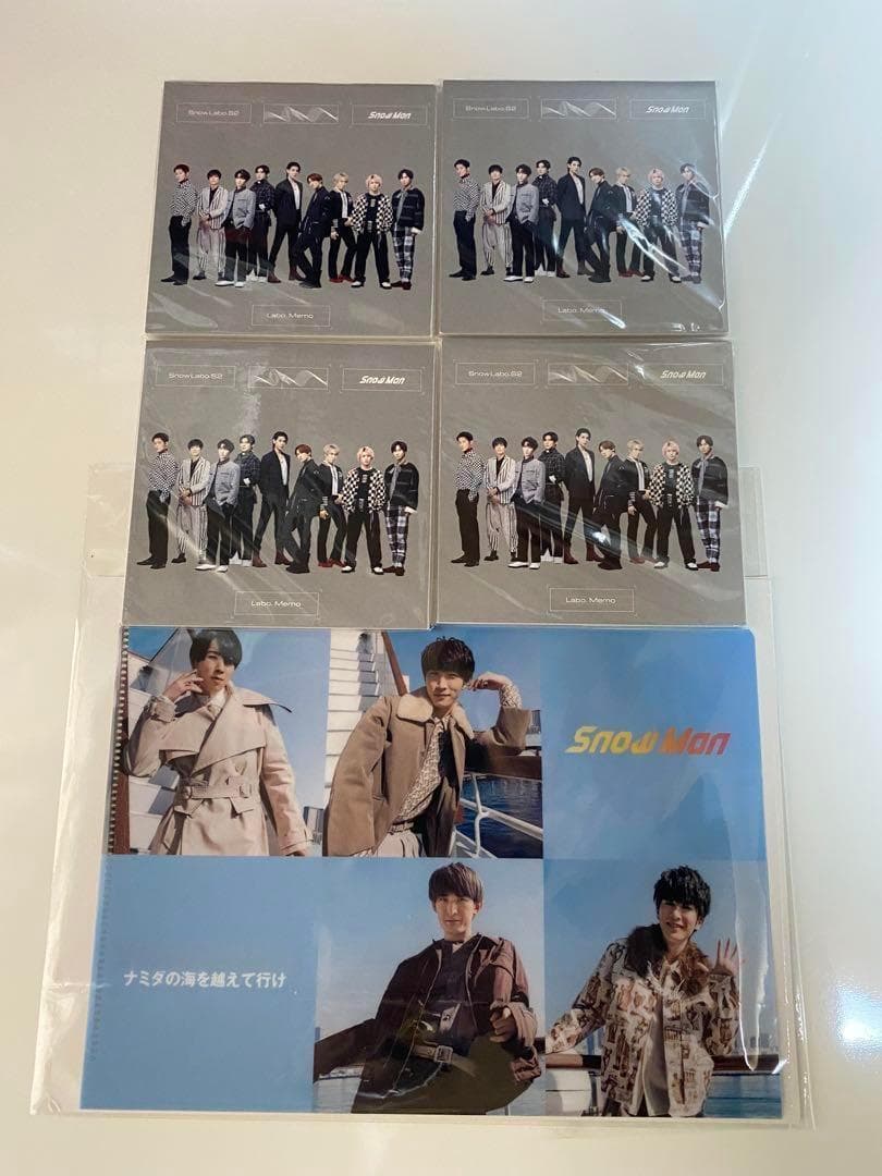 【超希少品‼︎大人気商品‼︎】【Man】 メモ帳 4個 クリアファイル 1枚
