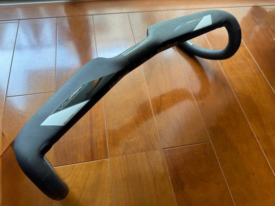 【最終値引】Vision Trimax Carbon Aero ハンドル