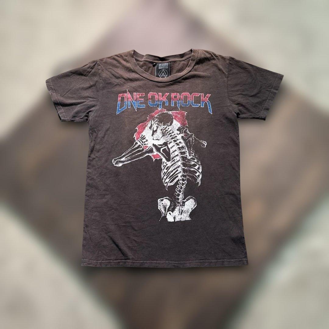 8SM1 ONE OK ROCK 16’s 渚園LIVE 限定Tシャツ　古着
