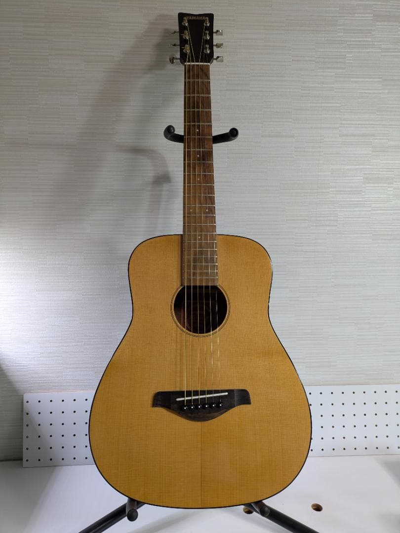 ヤマハ アコースティックギター 　FG-Junior JR2S