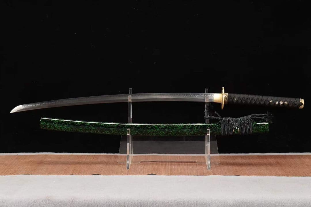 【武士一梅の花】古兵器 武具　刀装具　日本刀　模造刀 居合刀
