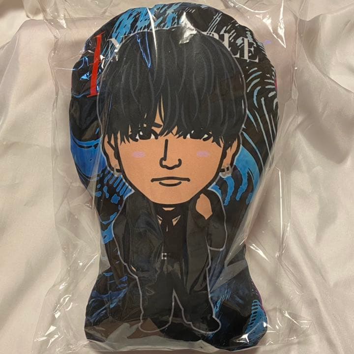 川村壱馬　クッション