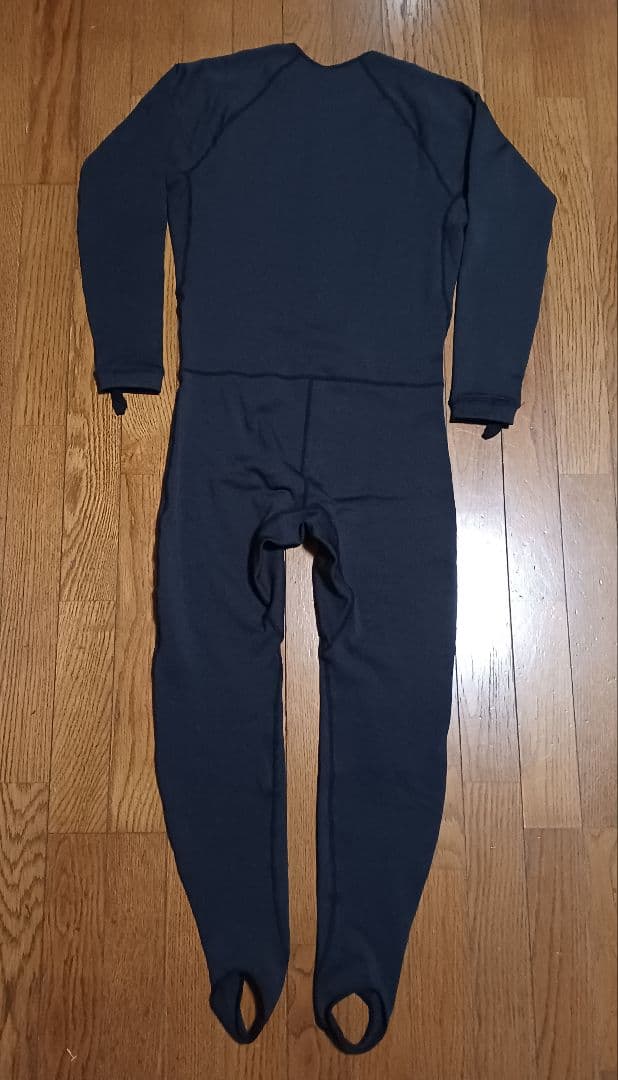 SURFGRIP　サーフグリップ　ウェットスーツインナー　M