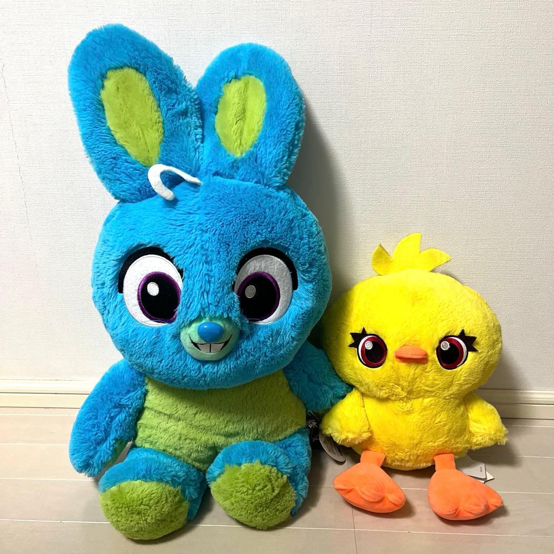 ダッキー＆バニー　トイストーリー4 特大ぬいぐるみ