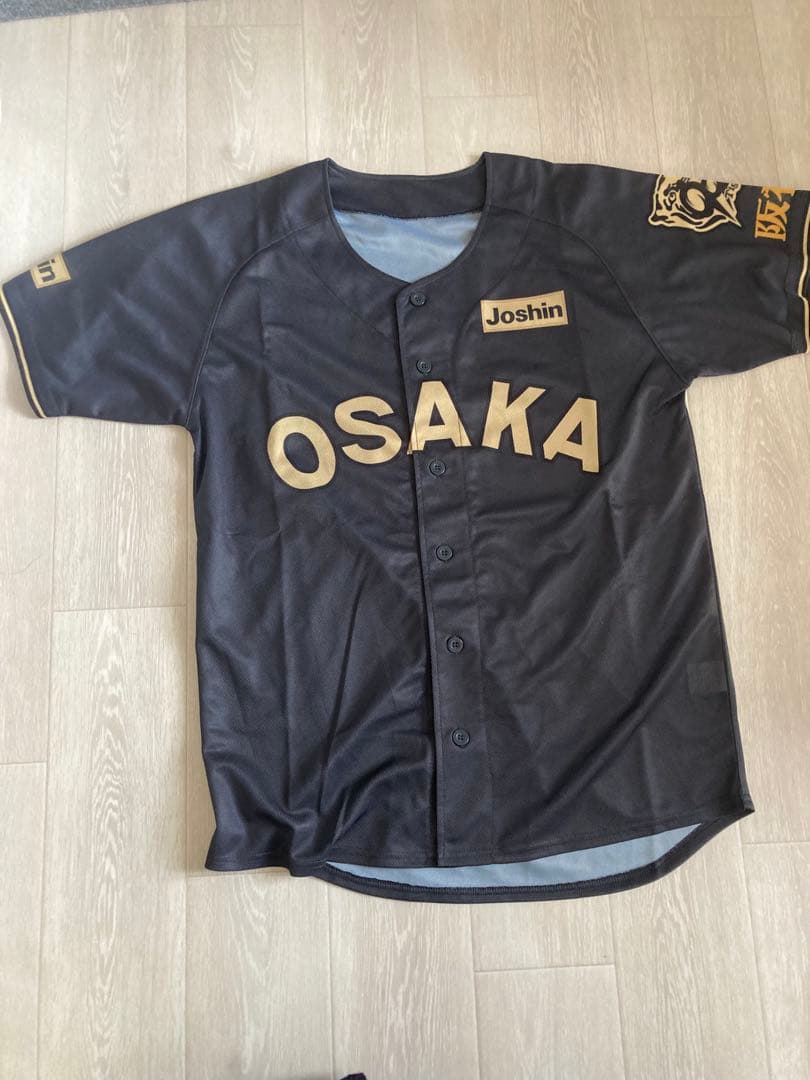 阪神タイガース　ブラックダイナマイト　ユニフォーム　OSAKA　TBDS