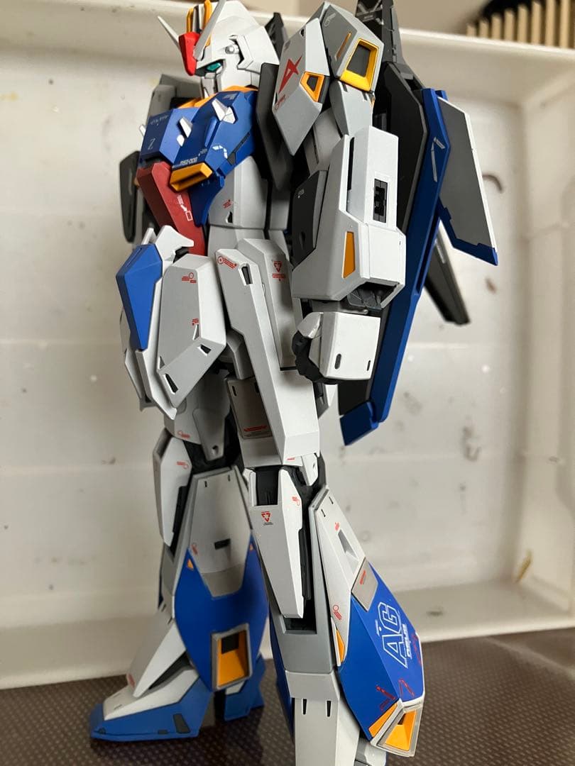 週末限定価格　MG Zガンダムver.Ｋ　アムロ専用機　完成品