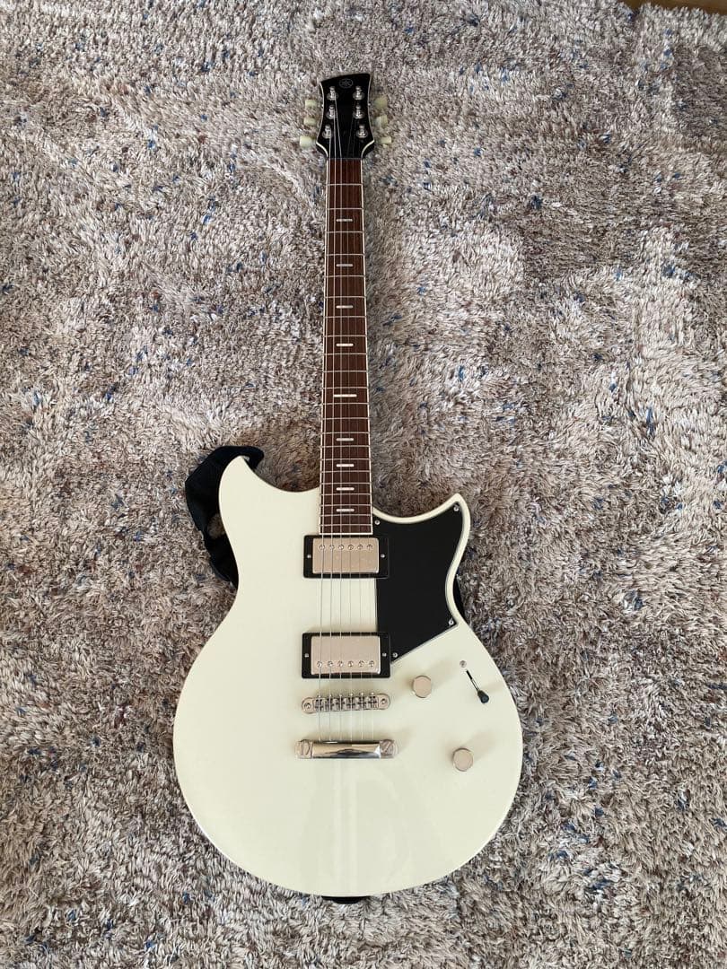 ギター YAMAHA REVSTAR RSS20VW