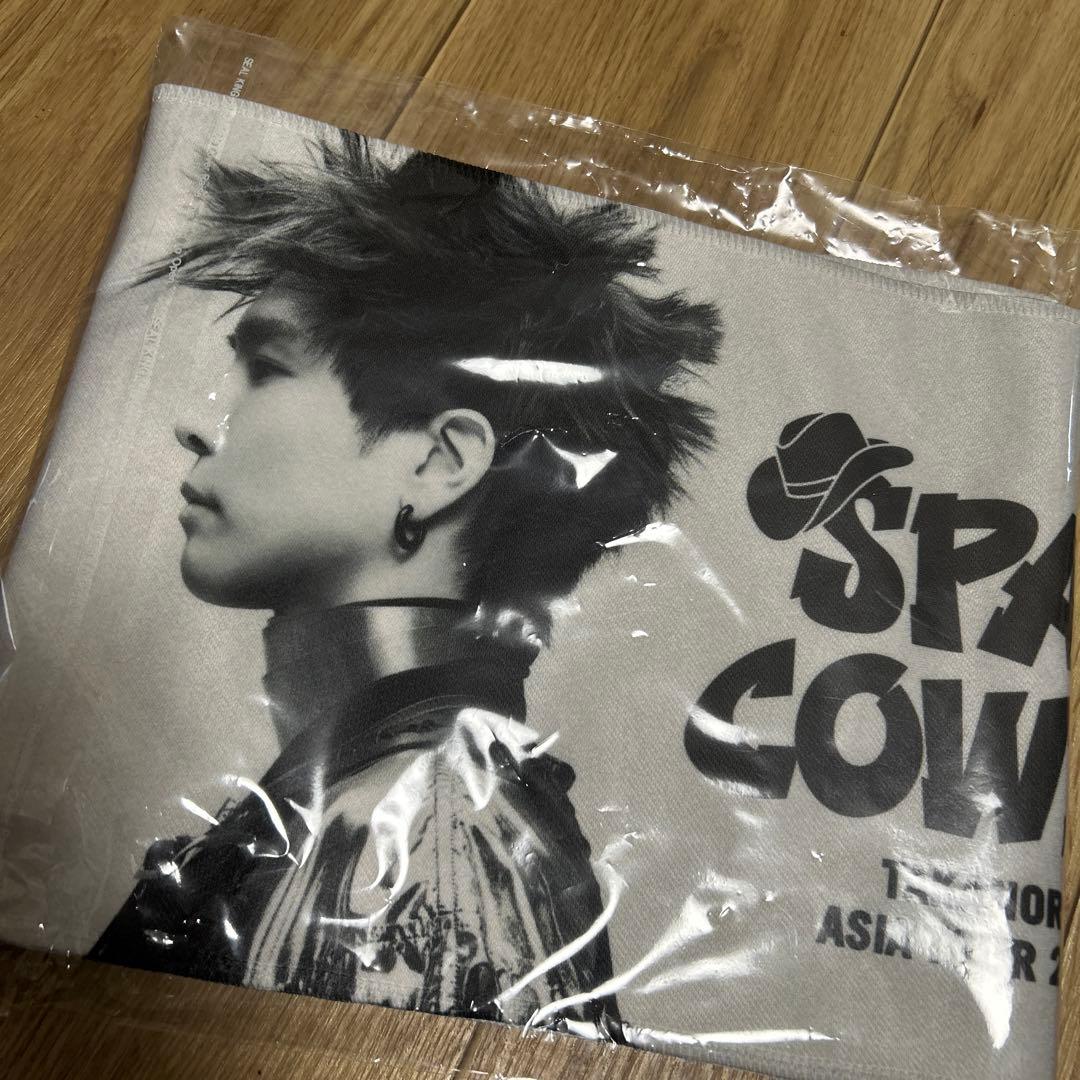 岩田剛典　台湾　台北　SPACECOWBOY グッズ　タオル