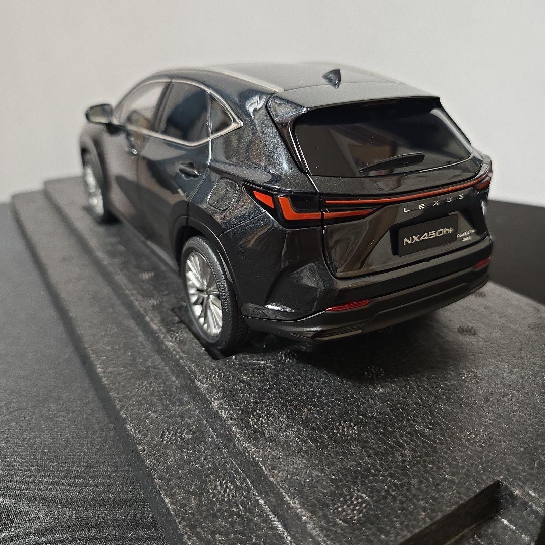 京商　レクサス　NX 450h+ 1/18 ミニカー　グラファイトブラック