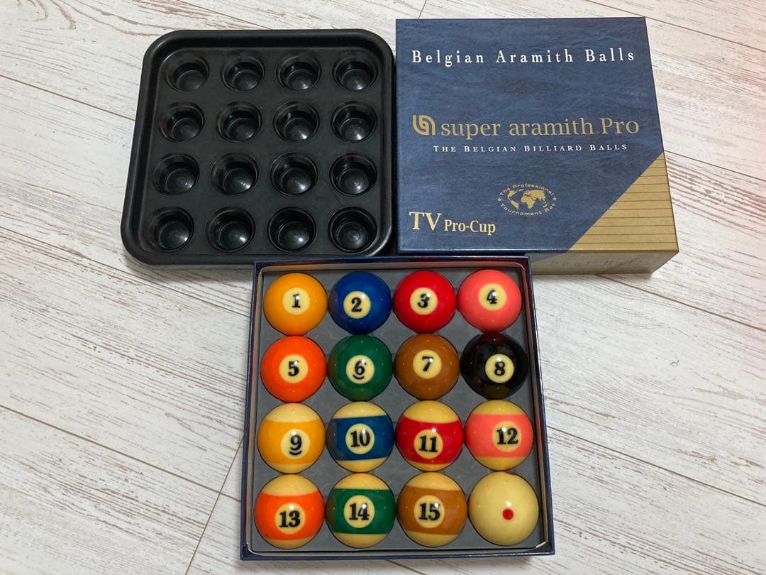 アラミスビリヤードボールSuper Aramith Pro TV Pro-Cup