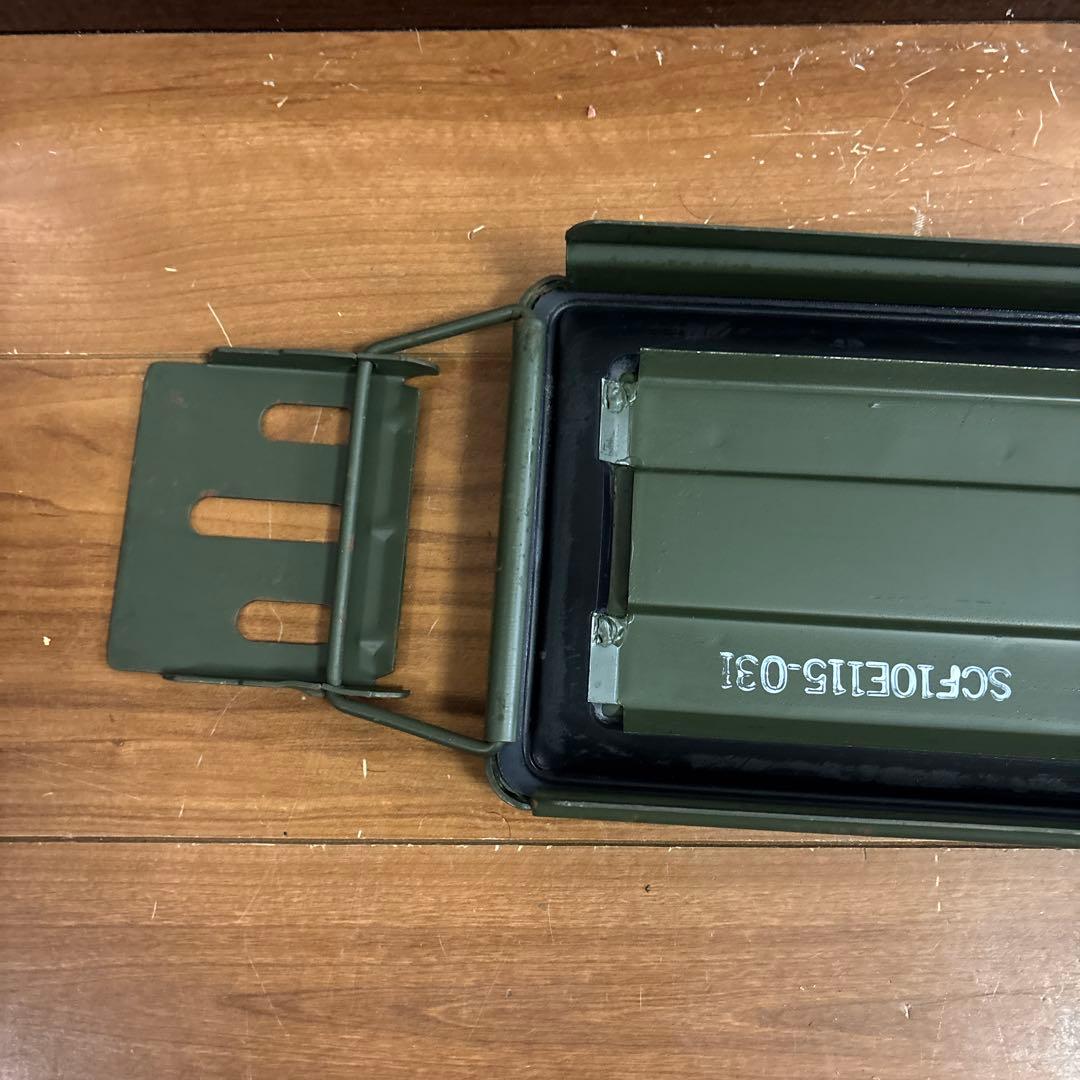 米軍　実物　AMMO BOX 40mm 32CARTRIDGES 弾薬箱