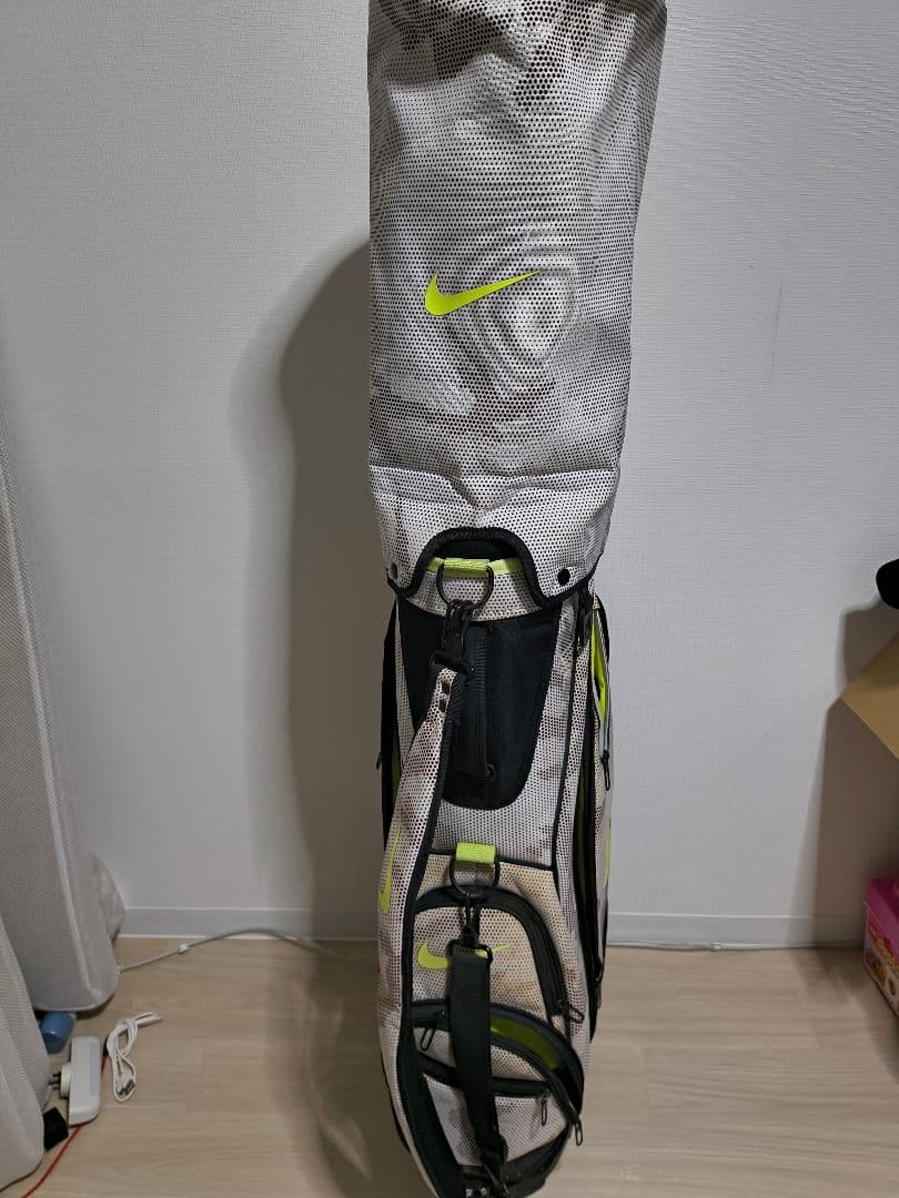 Nike カモフラージュ キャディバッグ