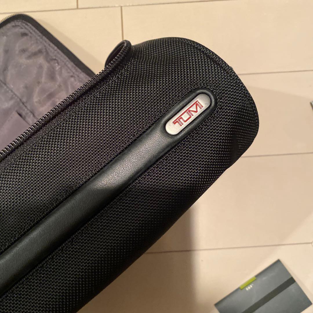 TUMI トラベルポーチ ブラック　新品未使用