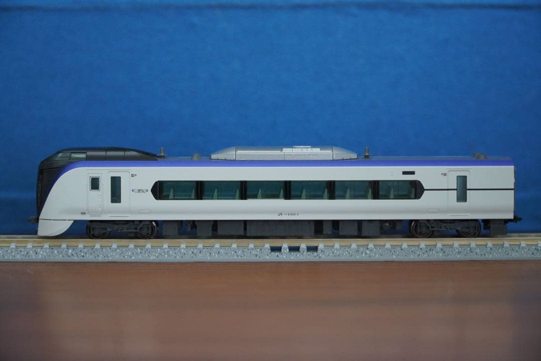期間限定値下げ　KATO E353系 あずさ・かいじ 基本セット＋3両付属編成