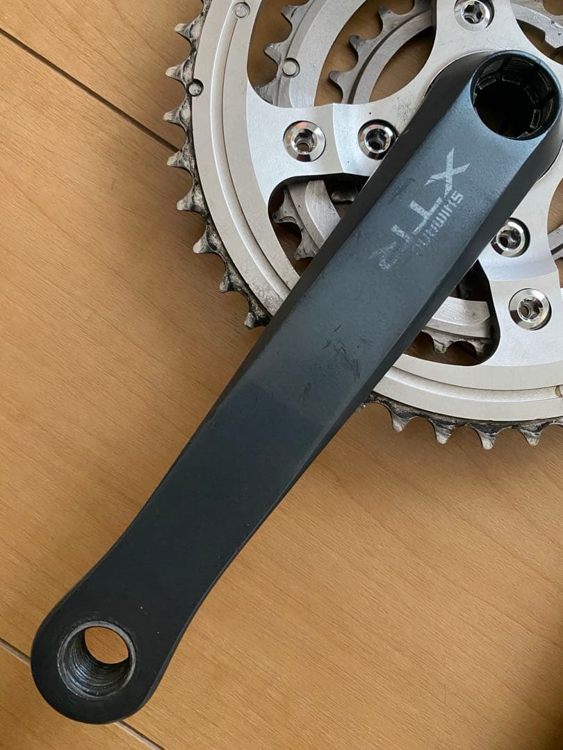 Shimano クランクセット　XTR オクタリンク 規格　※週末値下