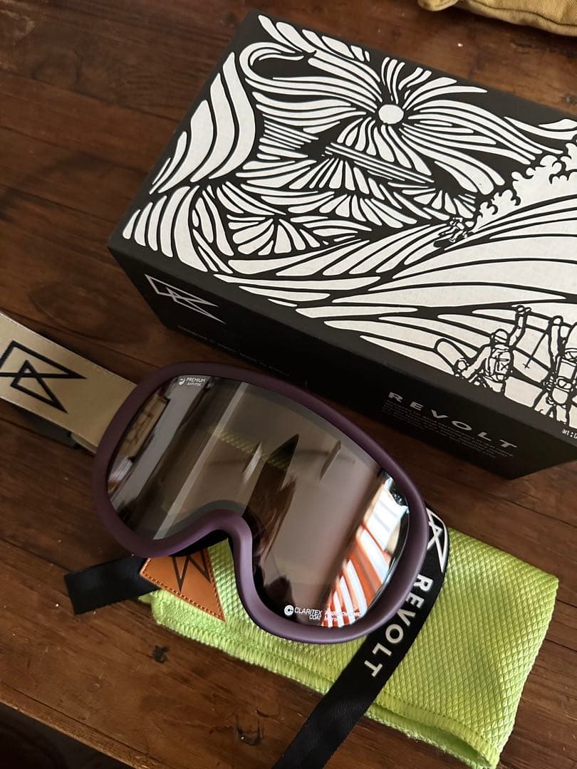 25-26 REVOLT SUPER LIGHT FRAME Matte 至極