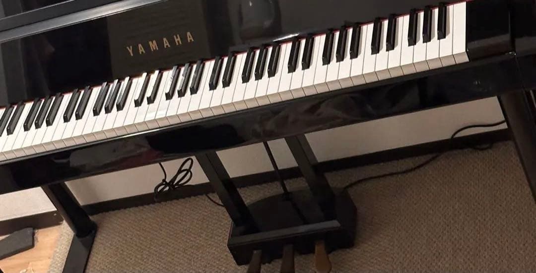 【⚠️譜面台とコードは別売りです】ハイブリッドピアノ　YAMAHA