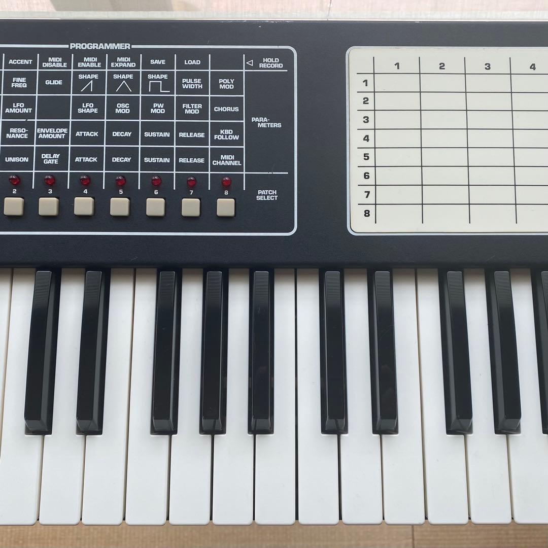 sequential circuits pro-8 ポリフォニックシンセサイザー